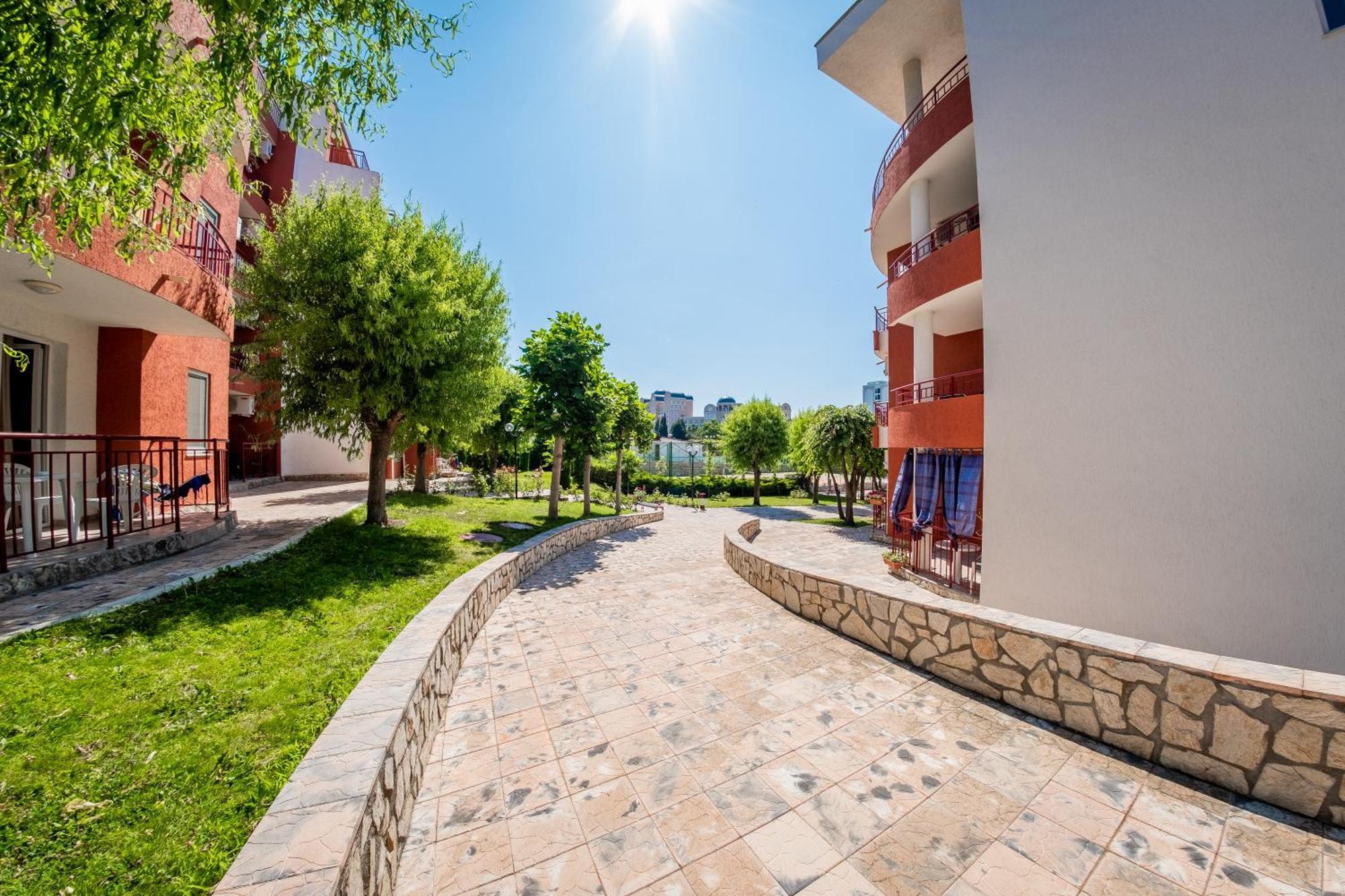 Green Fort Noks Apartments Sunny Beach Esterno foto